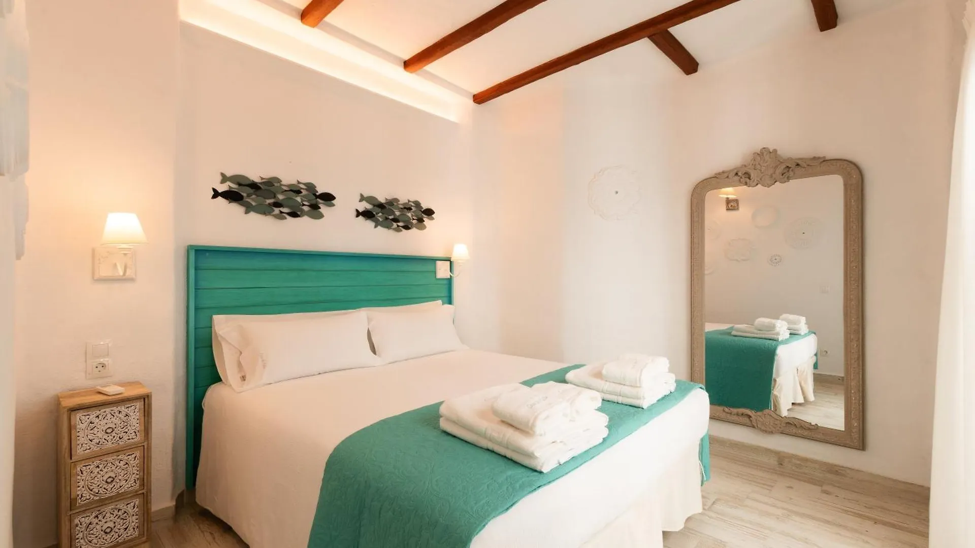 Casa Esmeralda - Luxury Boutique Apartments Old Town Estepona Spanien