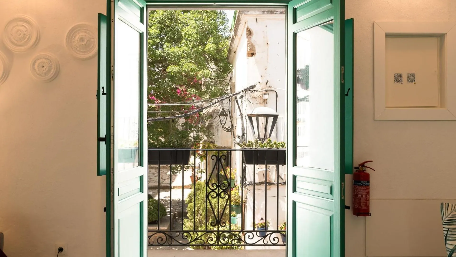 Casa Esmeralda - Luxury Boutique Apartments Old Town Estepona Spanien