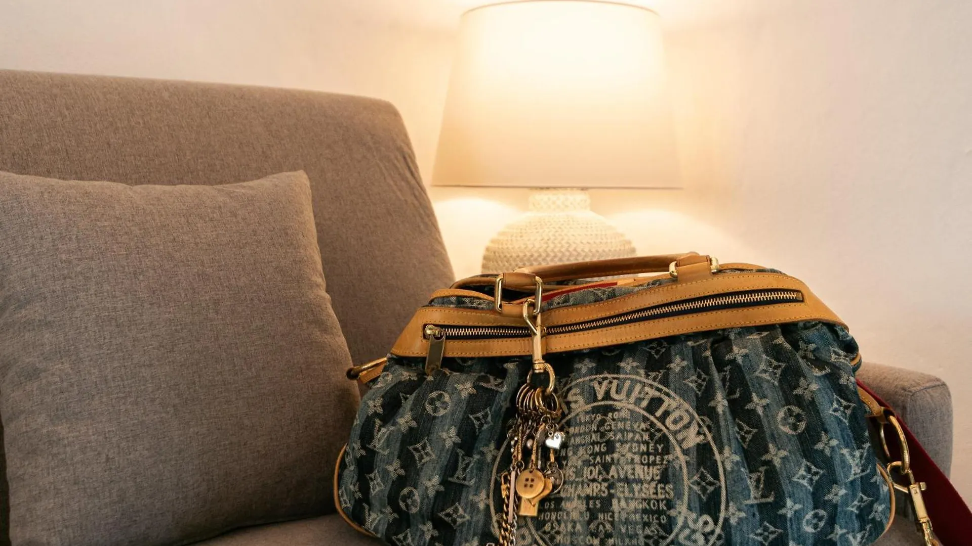 Casa Esmeralda - Luxury Boutique Apartments Old Town Estepona Spanien