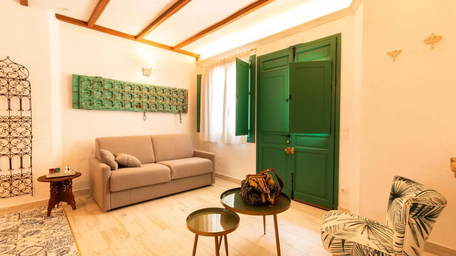 Casa Esmeralda - Luxury Boutique Apartments Old Town Estepona Spanien