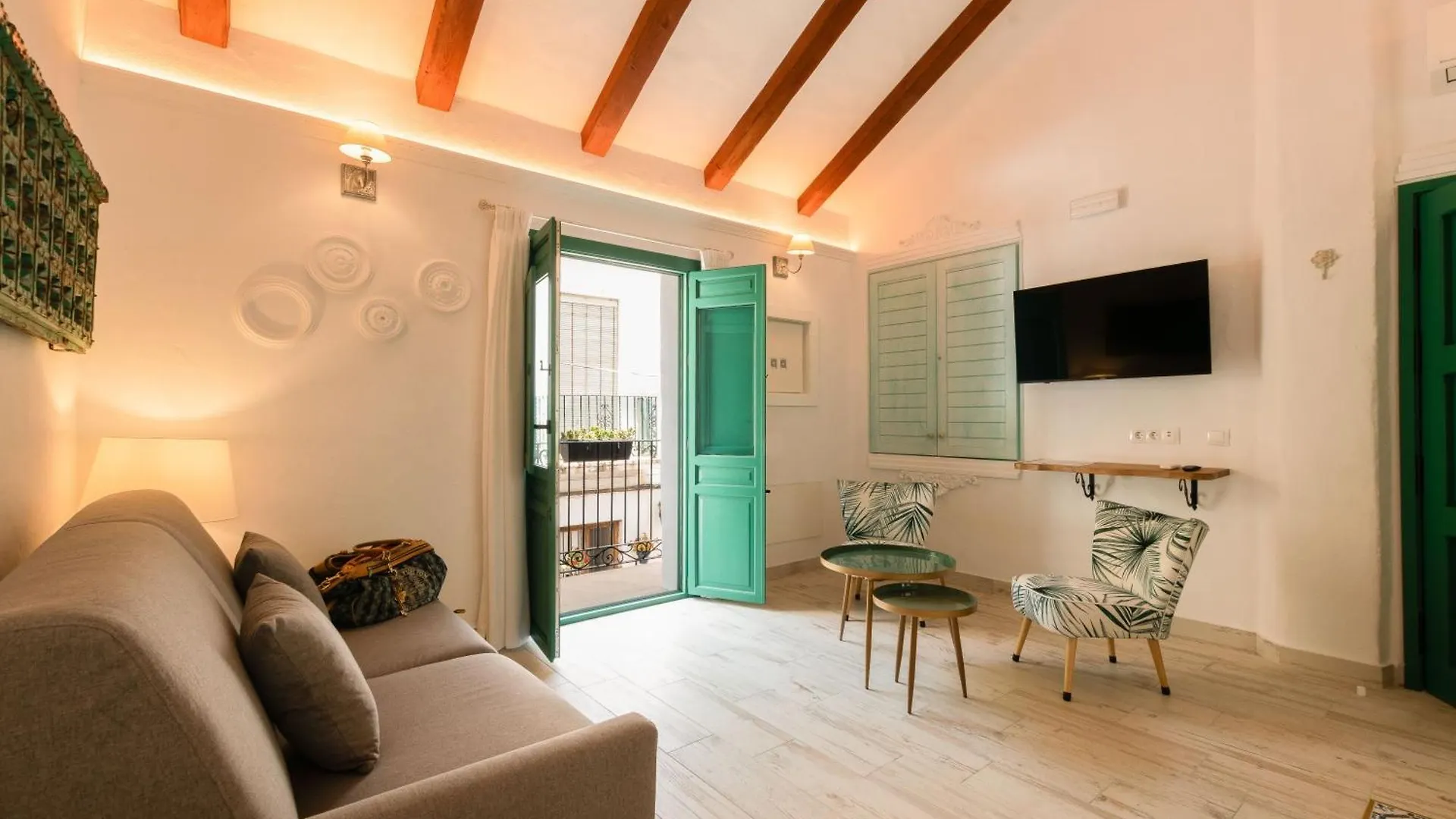 Casa Esmeralda - Luxury Boutique Apartments Old Town Estepona