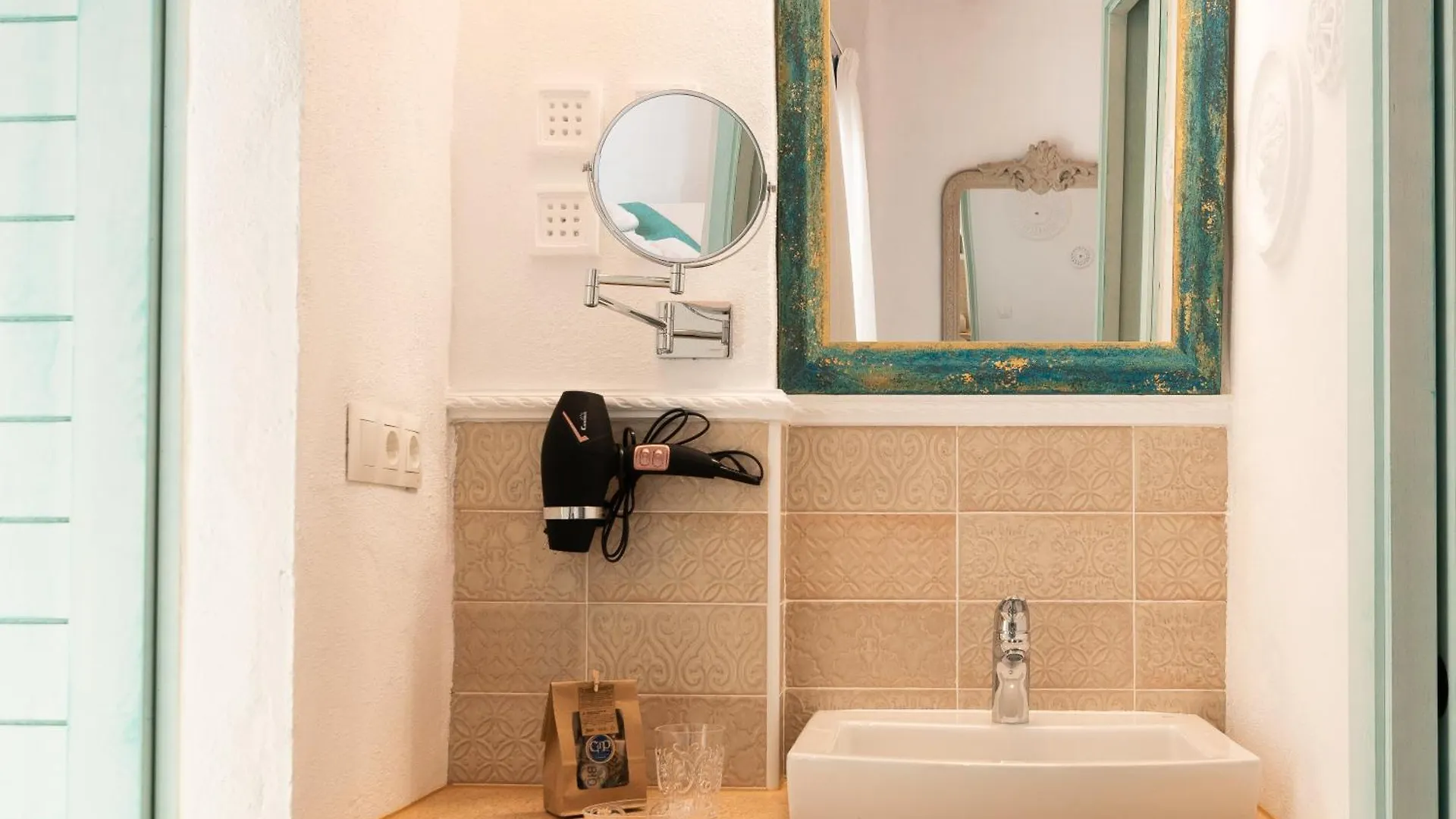 Casa Esmeralda - Luxury Boutique Apartments Old Town Estepona 0*,