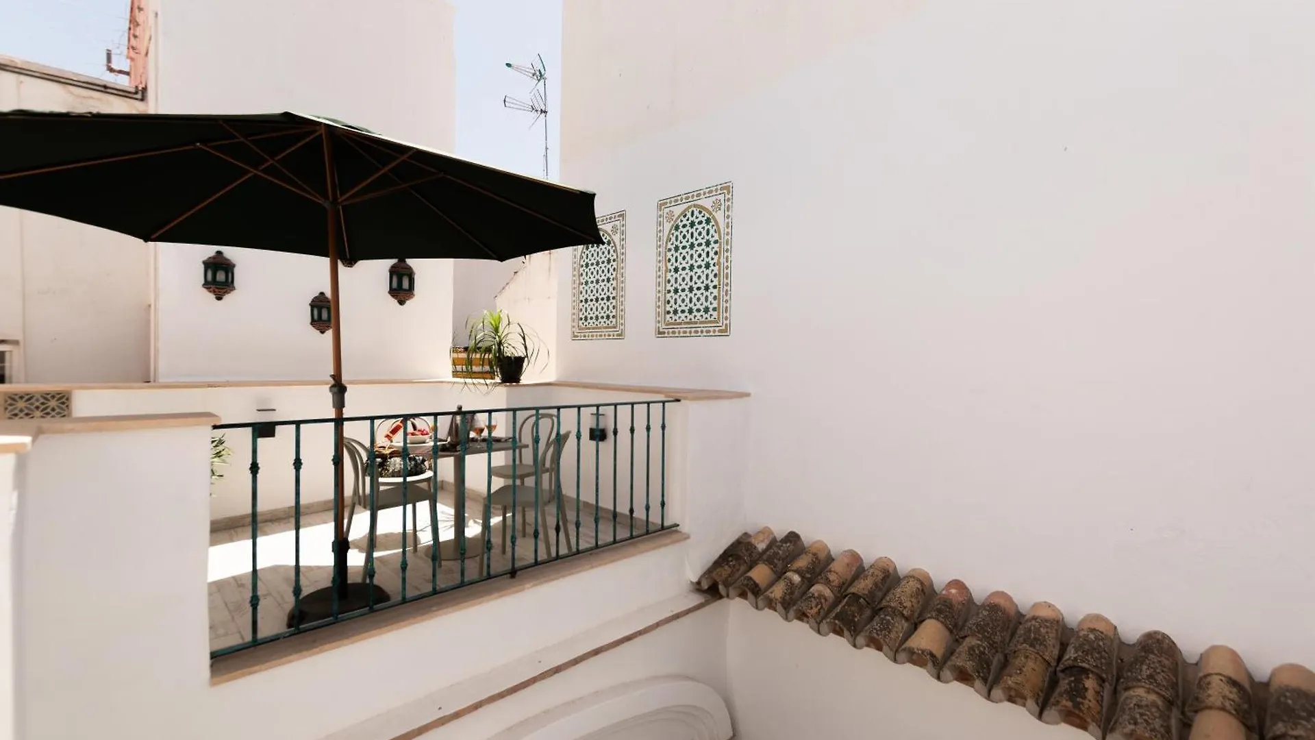 Casa Esmeralda - Luxury Boutique Apartments Old Town Estepona