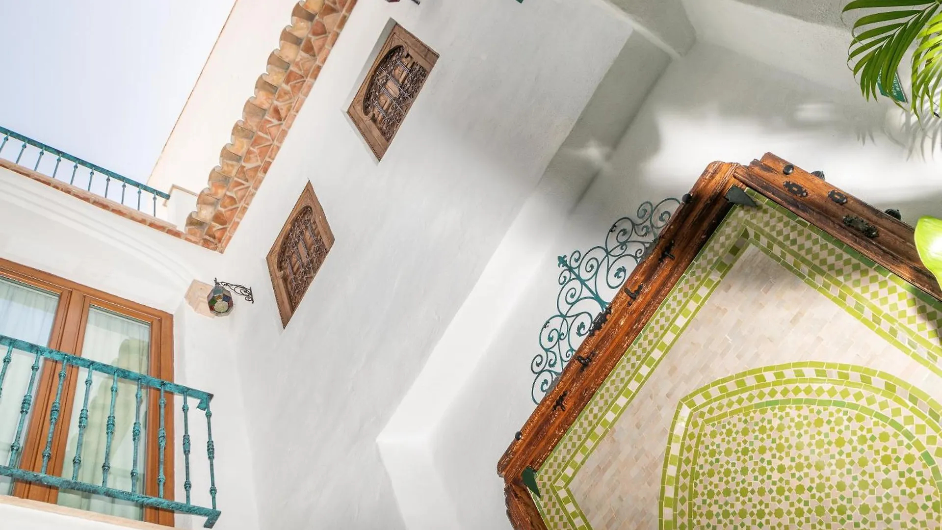 Casa Esmeralda - Luxury Boutique Apartments Old Town Estepona